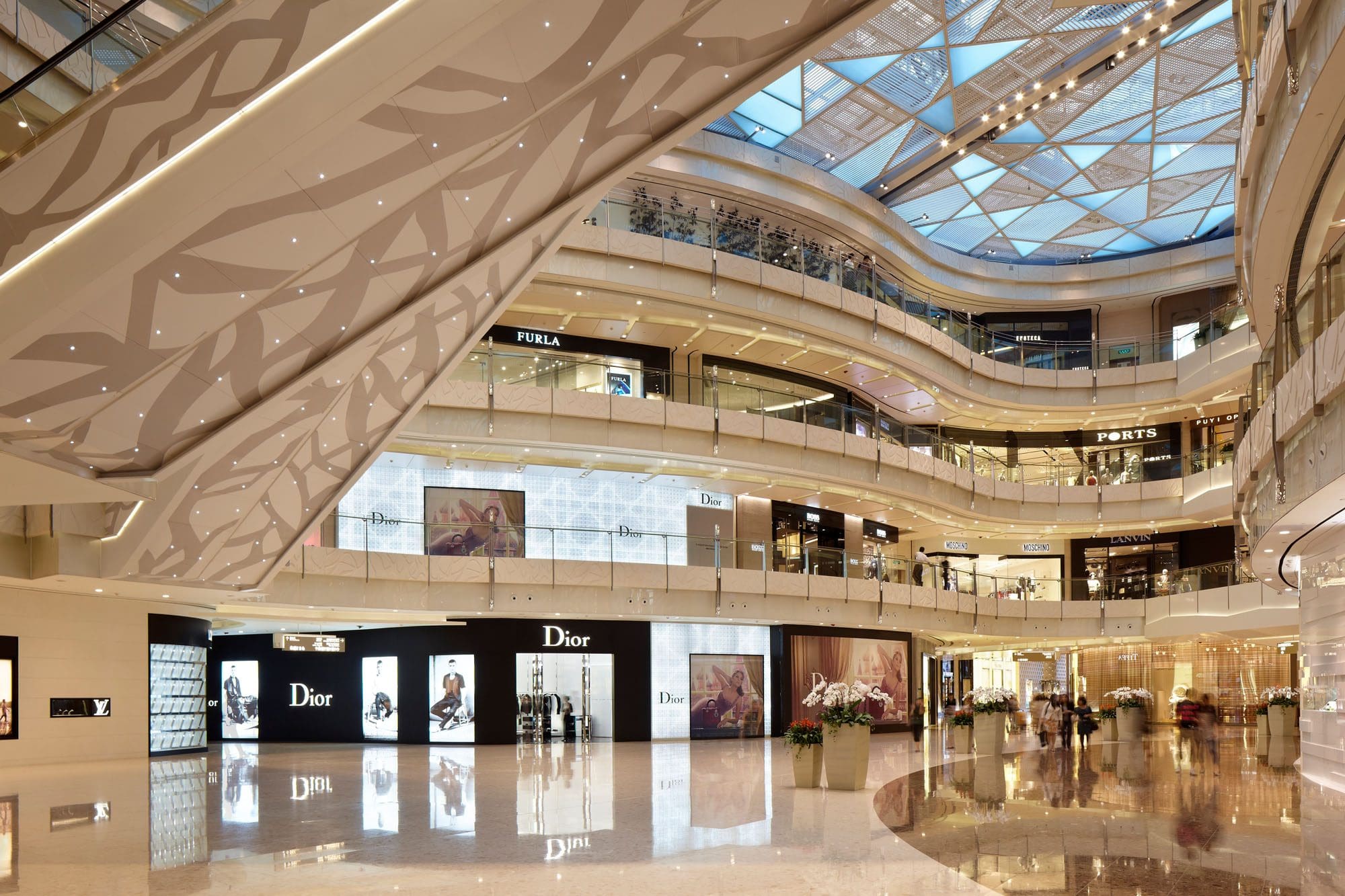 مرکز خرید آی اف سی مال IFC Mall